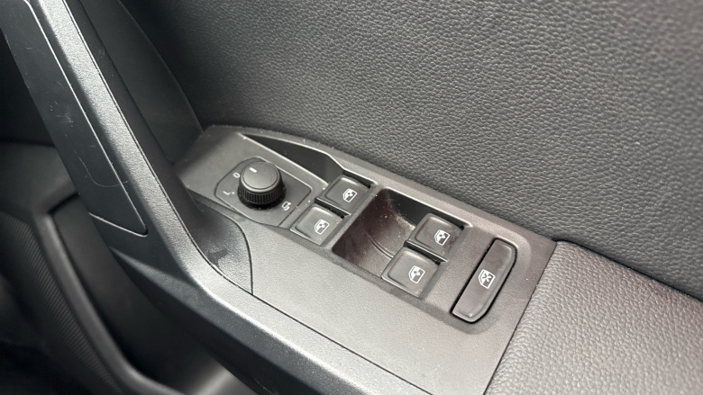 SEAT Arona 1.0 TSI 115 FR Sport 5dr DSG Petrol Hatchback